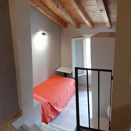 Guest house Adelphia *