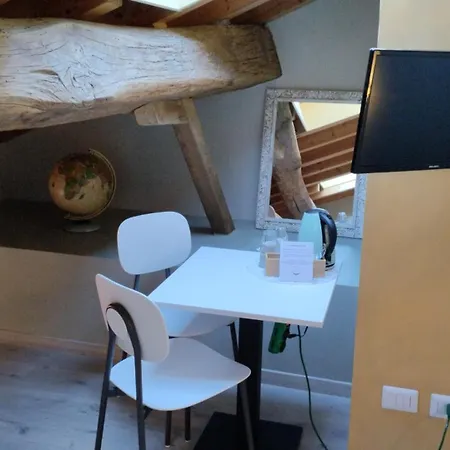 Guest house Adelphia