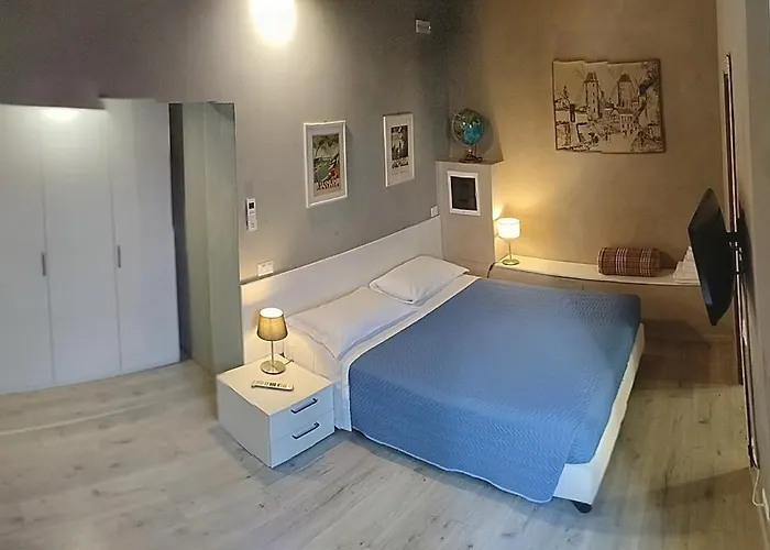 Adelphia 게스트하우스